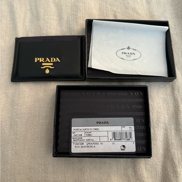 Prada Saffiano Leather Card Holder in Black w Box - Picture 1 of 4